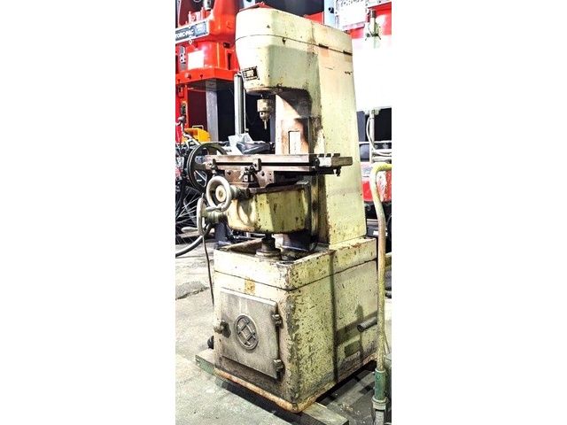 河合機械製作所 KVD Vertical Milling Machine Image 3