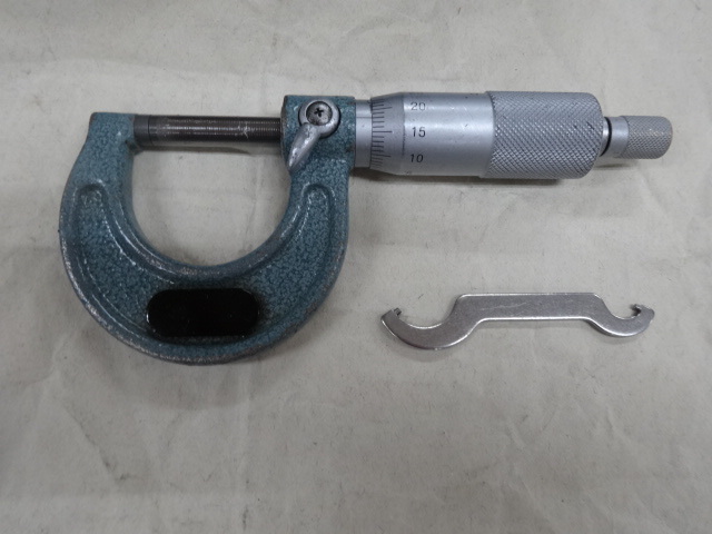 Mitutoyo M110-25 Micrometer (Outer) Image 2