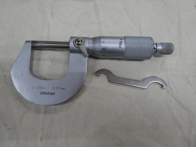 Mitutoyo 0-25 Micrometer (Outer) Image 2