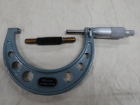 Mitutoyo OM-100 Micrometer (Outer) G-2851 Image