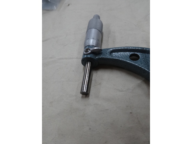 Mitutoyo OM-100 Micrometer (Outer) Image 3
