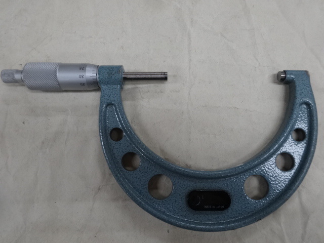 Mitutoyo OM-100 Micrometer (Outer) Image 4