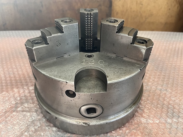 --  Lathe Chuck Image 1