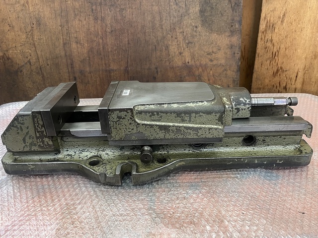 TAKEDA MACHINE TOOLS TK-150HVS Vice Image 1