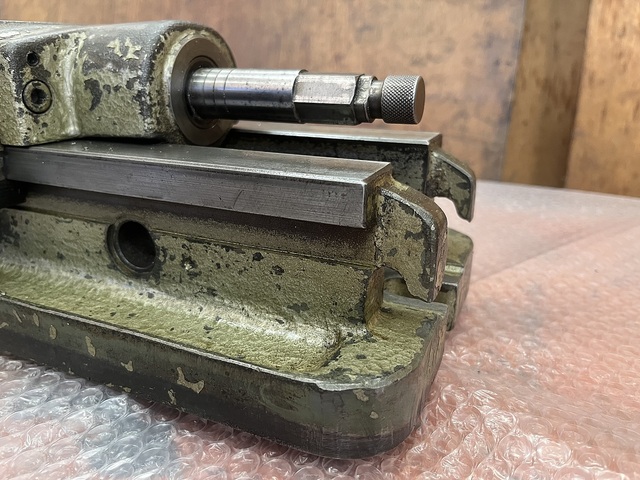 TAKEDA MACHINE TOOLS TK-150HVS Vice Image 6