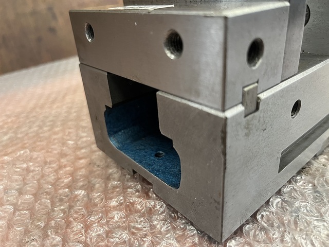 NABEYA LT40MC Vice Image 5
