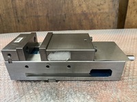 ナベヤ LT40MC バイス C181955 の画像