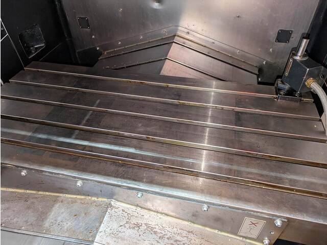 MAZAK FJV-250 Vertical Machining Center Image 5