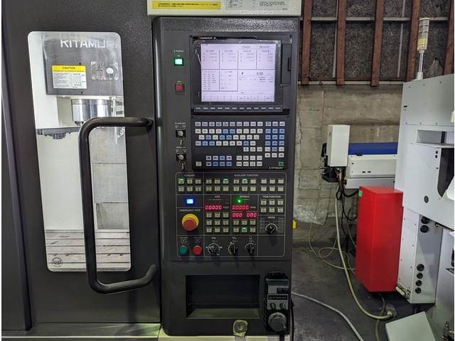 KITAMURA MACHINERY Mycenter-3XD Vertical Machining Center Image 2