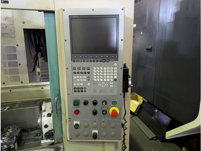 ブラザー工業 TC-31B Vertical Machining Center Image 2