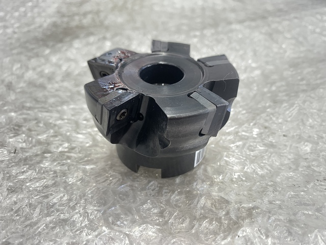 SANDVIK 490-063Q22-14M Milling Cutter Image 3