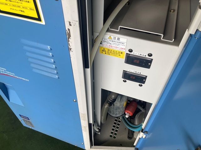 日本ウェルディング PLS-P30C YAGレーザー加工機 の画像 4枚目