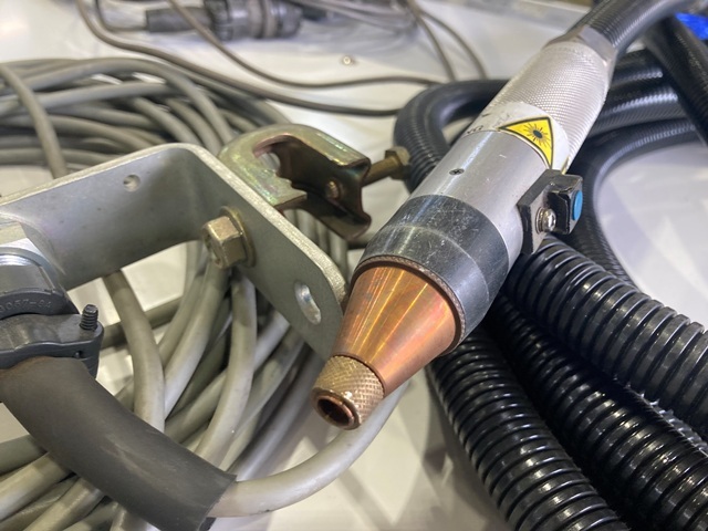 日本ウェルディング PLS-P30C YAGレーザー加工機 の画像 8枚目