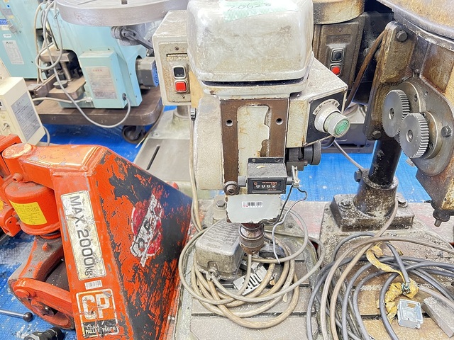 ブラザー BT1-203 Desktop Drilling Machine Image 1