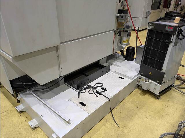 森精機 NVD4000 立型マシニングセンタ の画像 5枚目