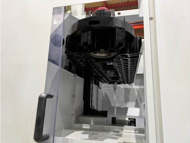 森精機 NVD4000 立型マシニングセンタ の画像 7枚目