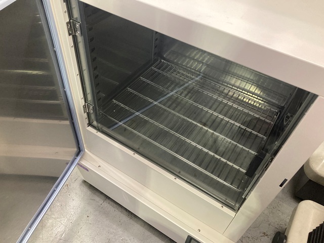 アズワン EIP-600V Cleanroom equipment and scientific material handling systems Image 2