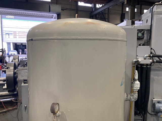 ANEST IWATA SAT-1000B-80 AirTank  Image 3