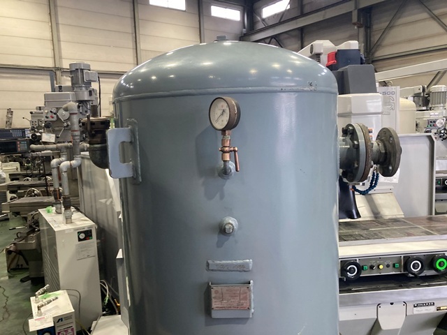 日立 770L エアータンク の画像 3枚目