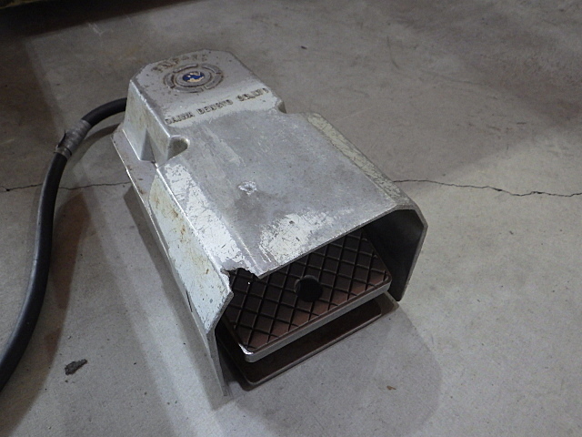 Komatsu SHS3×125 Shearing Machine Image 8