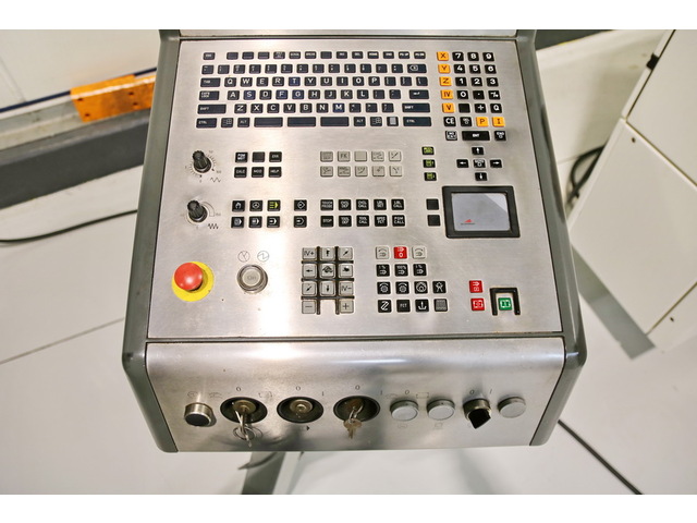 DECKEL MAHO DMU 80 monoBLOCK 3233 5Axis Machining Center Image 7