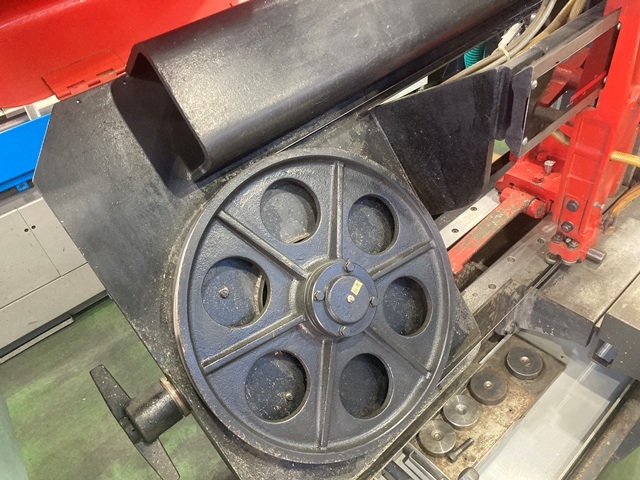 AMADA H-350SA Band Saw Image 3