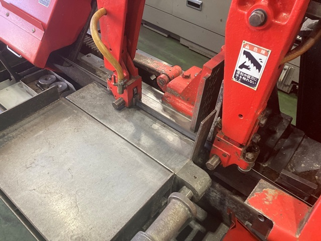 AMADA H-350SA Band Saw Image 7