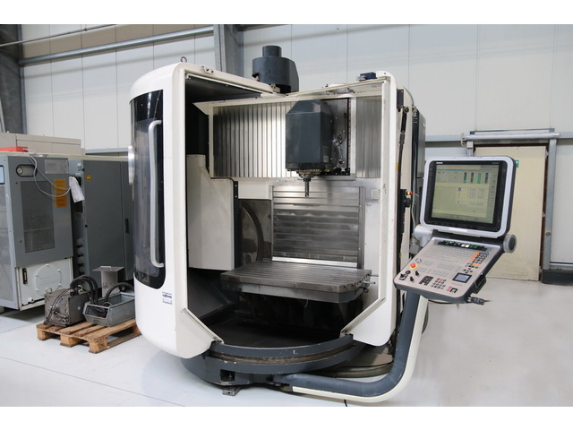 DECKEL MAHO DMU 60 monoBLOCK 5Axis Machining Center Image 4