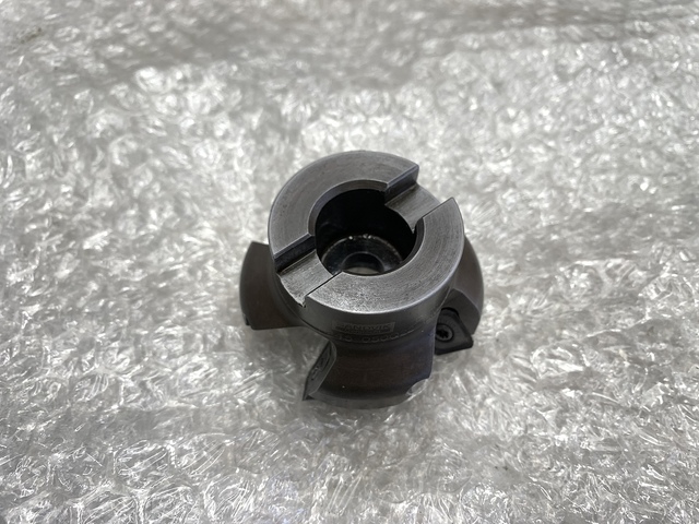 SANDVIK R245-050Q22-12M Milling Cutter Image 1