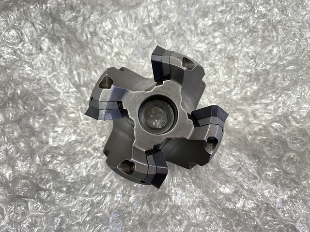 SANDVIK R245-050Q22-12M Milling Cutter Image 2