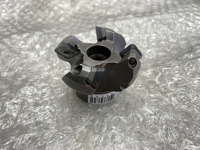 SANDVIK R245-050Q22-12M Milling Cutter Image 3