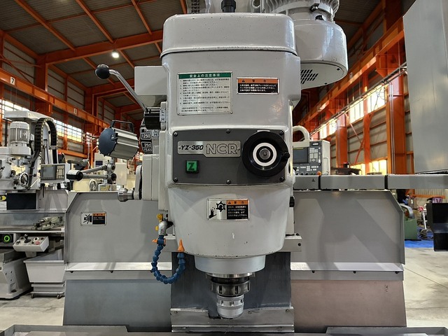 YAMASAKI GIKEN YZ-350NCR NC Vertical Milling Machine Image 4