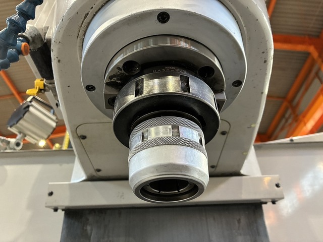 YAMASAKI GIKEN YZ-350NCR NC Vertical Milling Machine Image 5