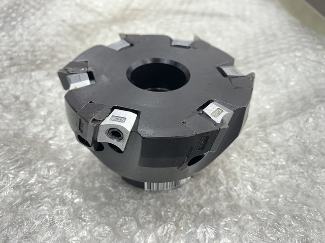 TUNGALOY TSE3004RIA Milling Cutter Image 3