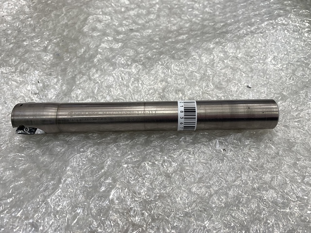 KYOCERA MEC22-S20-170-11T End Mill Image 1