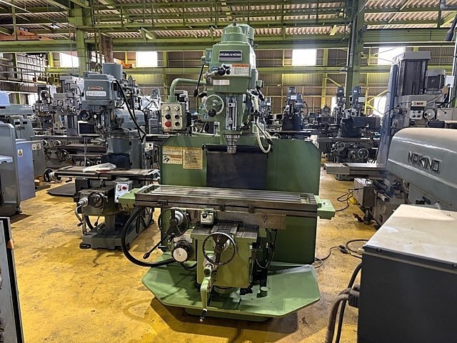 大隈豊和 STM-2R Vertical Milling Machine Image 3