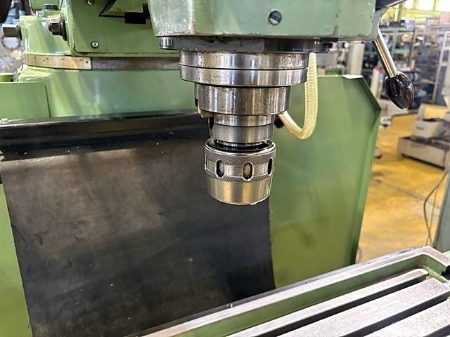 大隈豊和 STM-2R Vertical Milling Machine Image 5