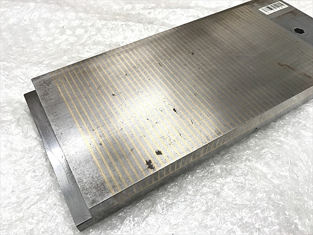 --  Work/Product Holder Image 2