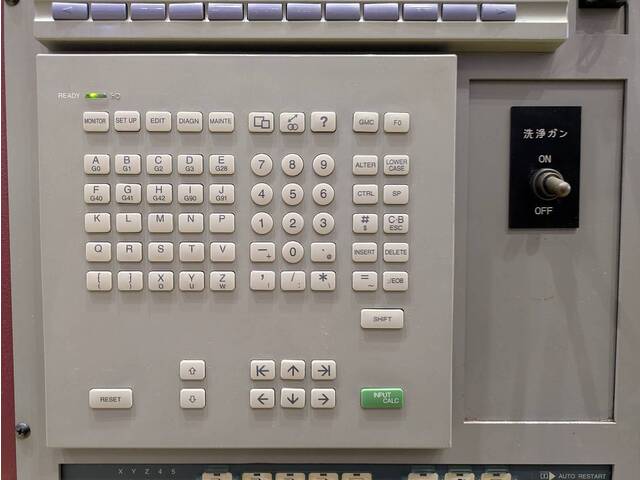 OKK VM5Ⅲ Vertical Machining Center Image 8
