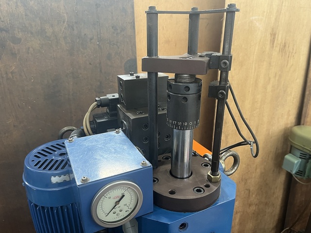 JAM HYP-305S Hydraulic Press Image 5