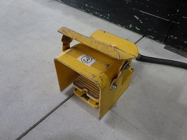AMADA CSW-250 Corner Shear Image 9