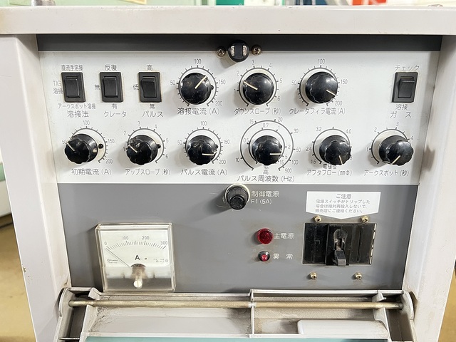 ダイヘン VRTP-200(S-1) 溶接機 の画像 2枚目