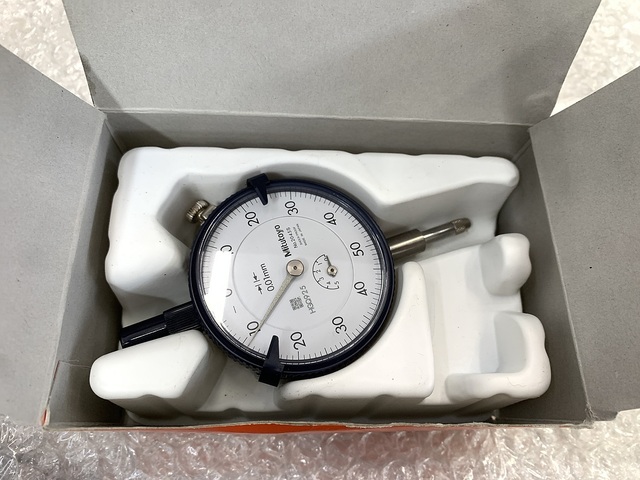 Mitutoyo 2045SB Dial Indicator Image 1