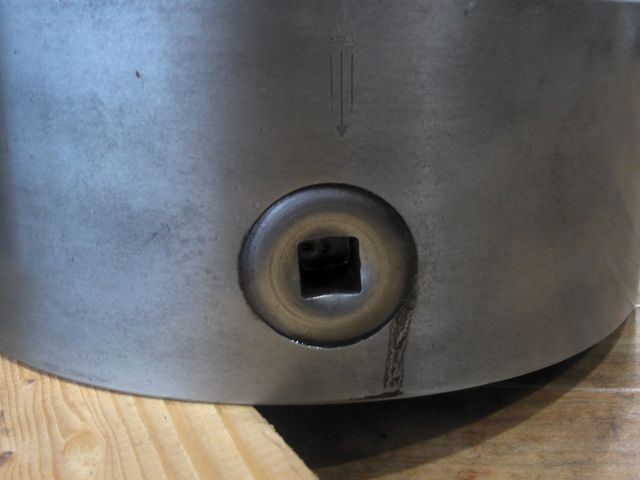 TEIKOKU CHUCK 9吋 Lathe Chuck Image 3