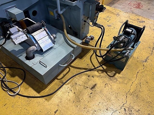 近藤 CGK-450H-C4 Cylindrical Grinder Image 9