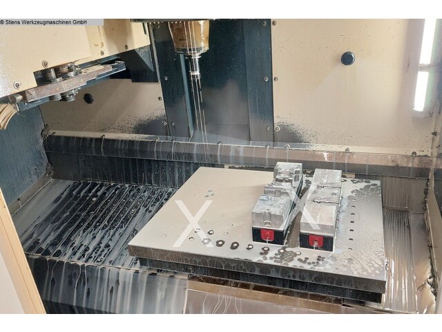 DECKEL MAHO DMC 635 V New Design Vertical Machining Center Image 3
