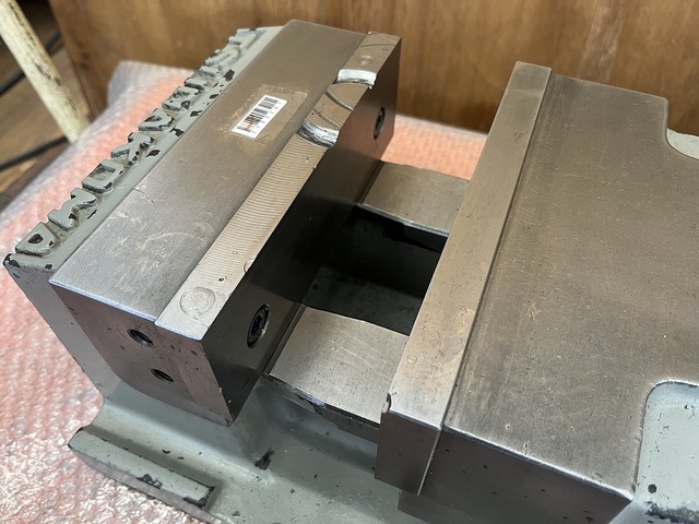 津田駒 VH-200 バイス の画像 2枚目