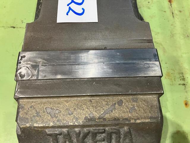 TAKEDA MACHINE TOOLS  Vice Image 3