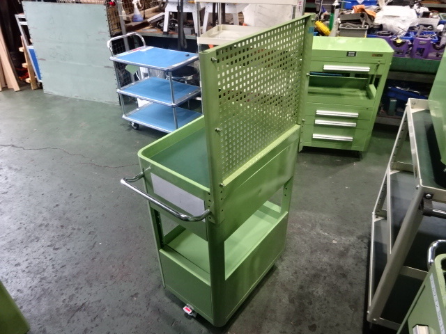 SAKAE 570X370X880(1310) Tool Rack Image 2