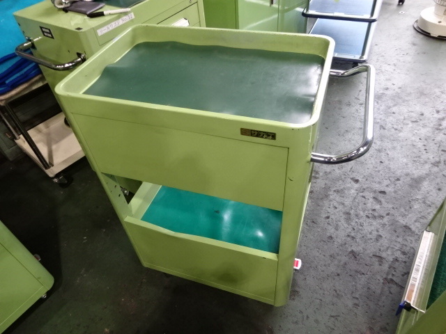 SAKAE 470X320X880 Tool Rack Image 2